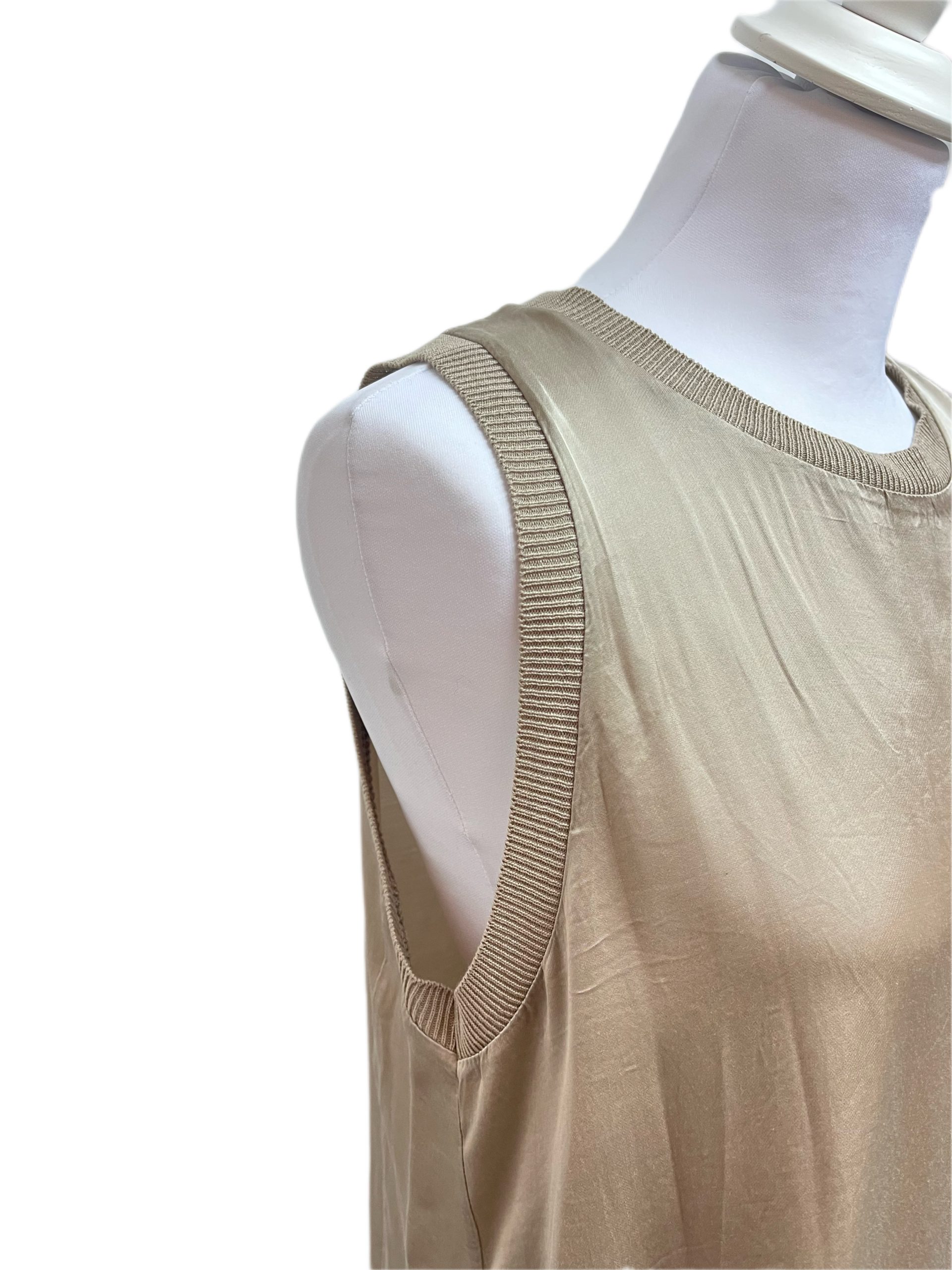 Top Canela beige