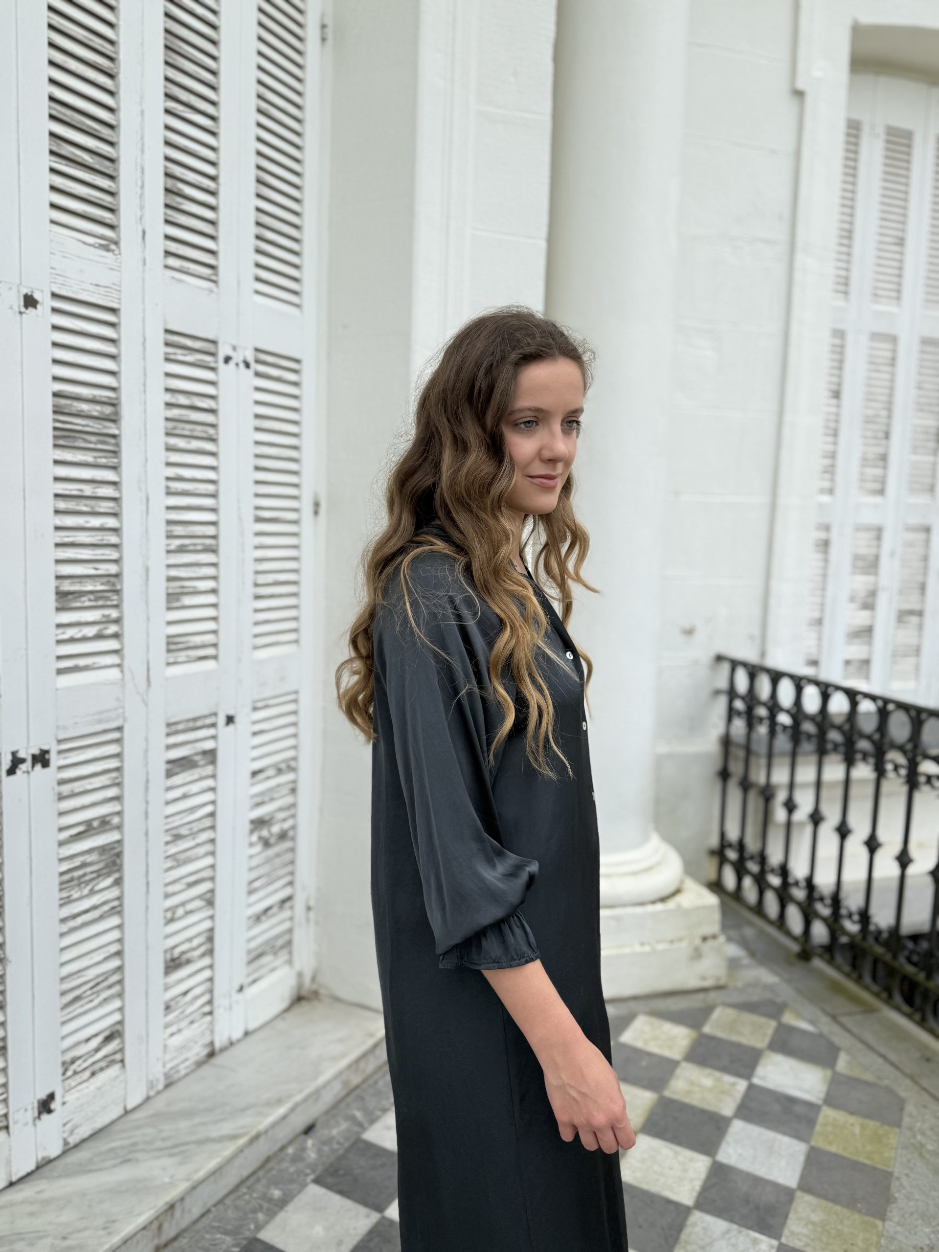 Vestido midi gris Clavel